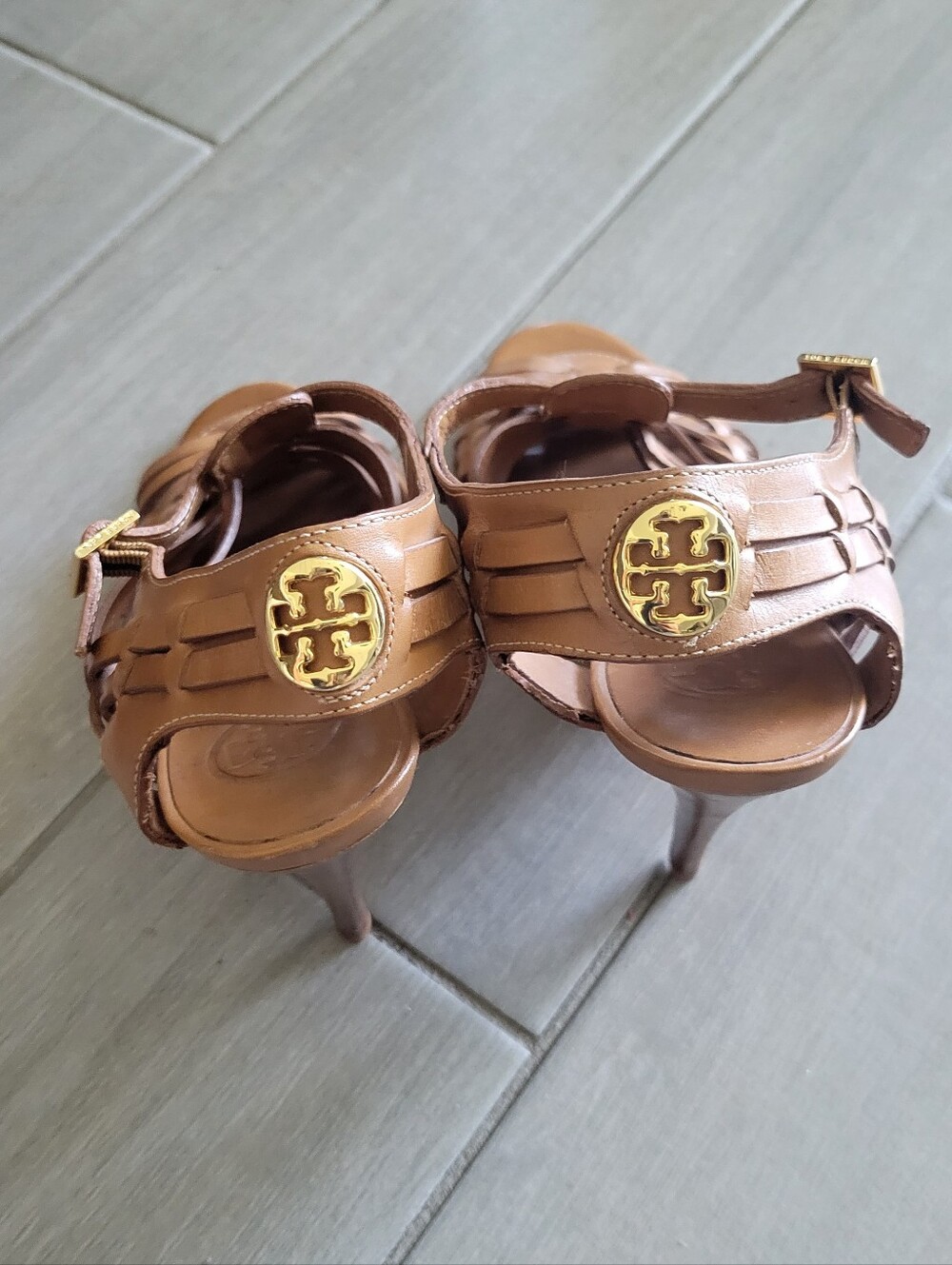 Tory Burch Tan Leather Logo High Heel Sandals with Gold Emblem Size 8